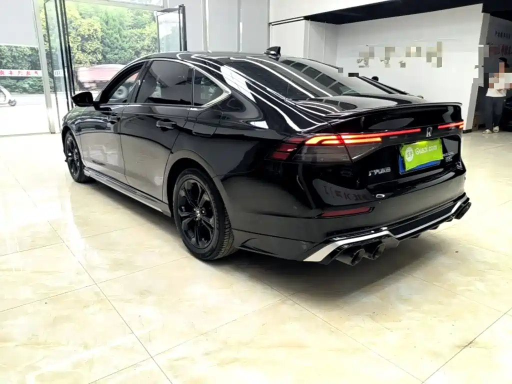 Honda Accord — миниатюра 5