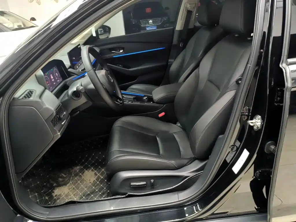 Honda Accord — миниатюра 15