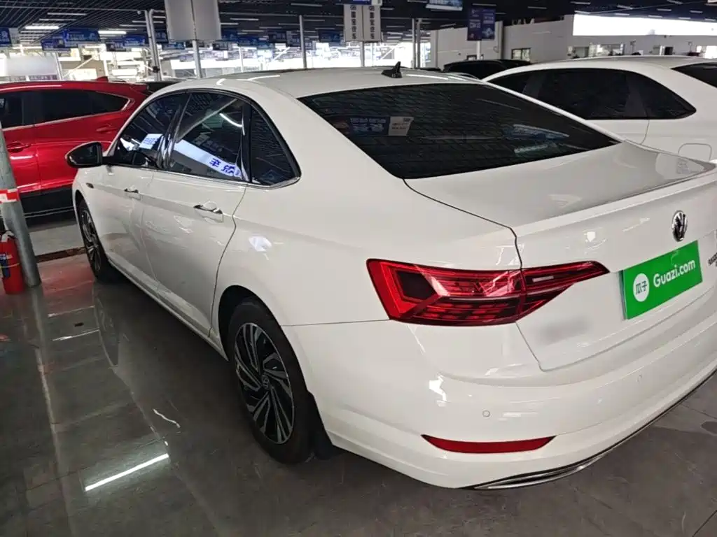 Volkswagen Sagitar — миниатюра 5