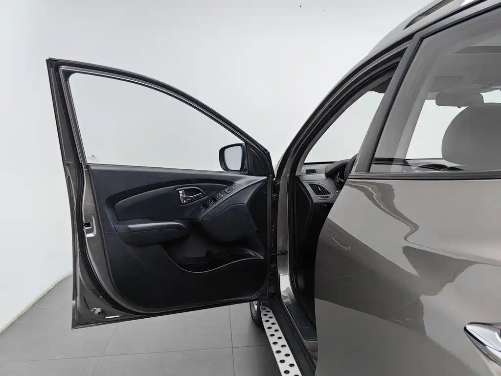 Hyundai ix35 — миниатюра 8