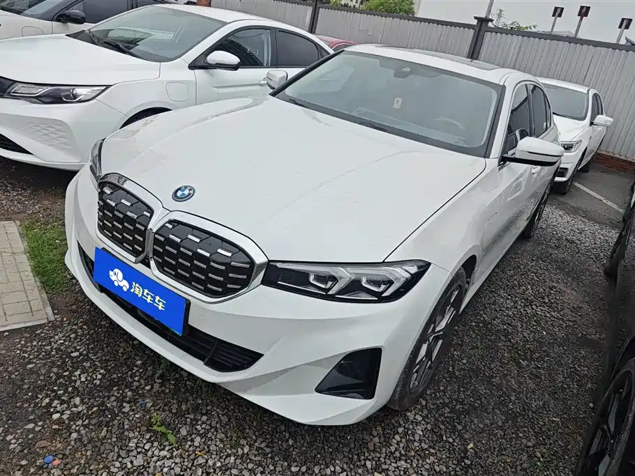 BMW i3 2024