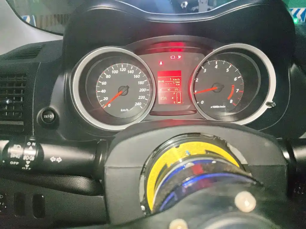 Mitsubishi Lancer EX — миниатюра 12