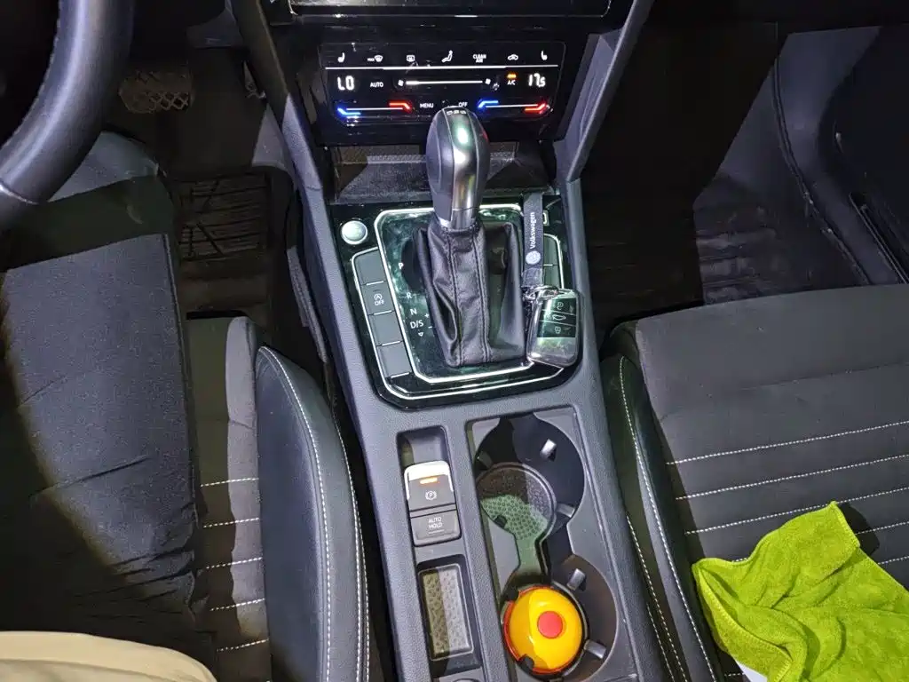Volkswagen Magotan — миниатюра 10