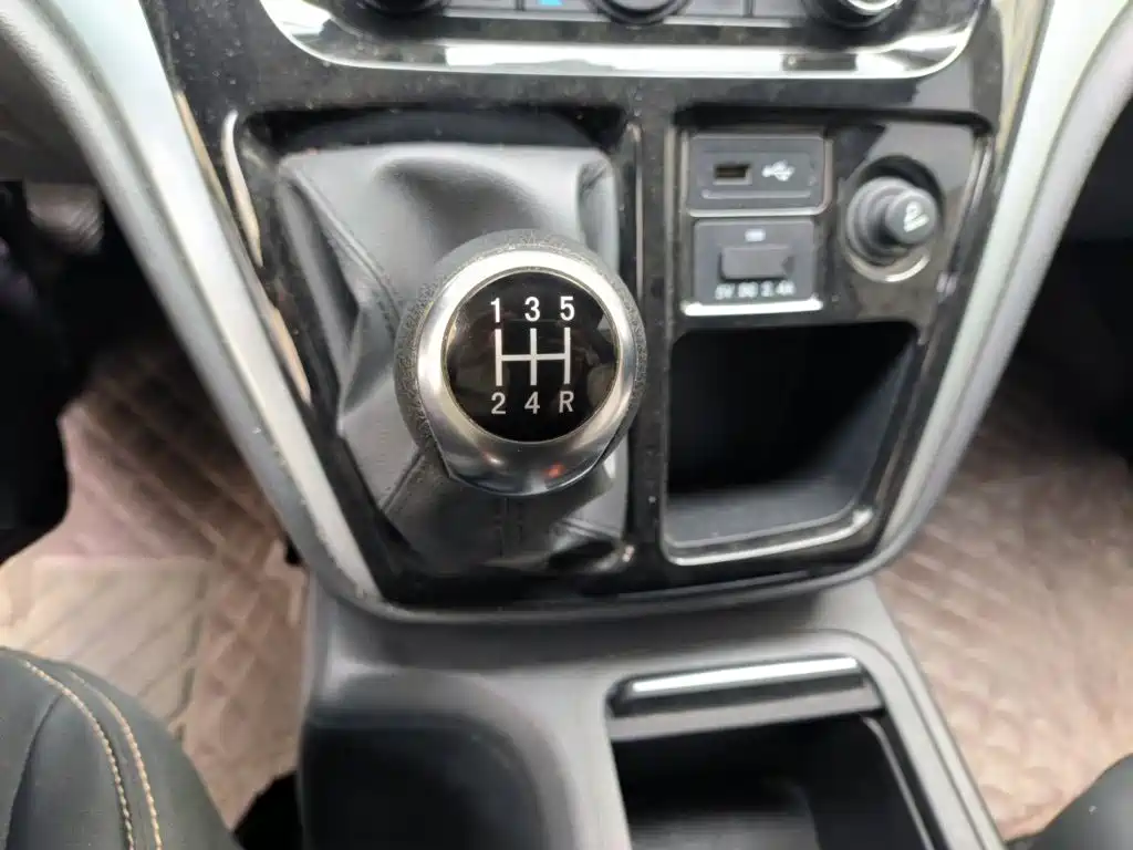 JAC Refine Refine M3 — миниатюра 7