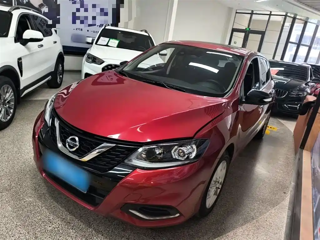 Nissan Tiida 2021