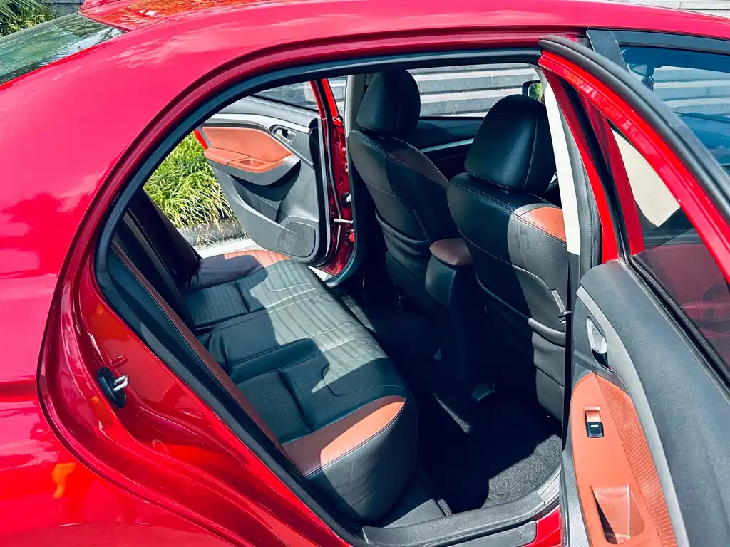 BYD G5 — миниатюра 9