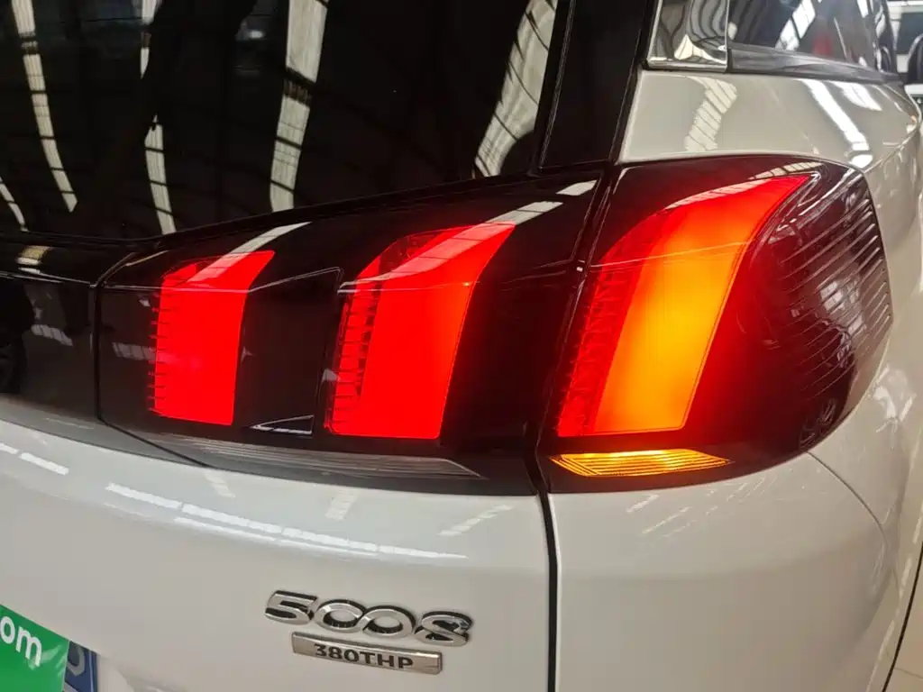 Peugeot 5008 — миниатюра 24