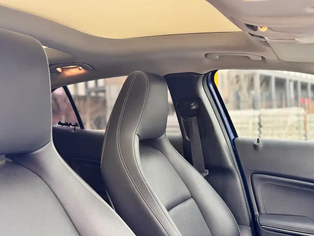 Mercedes-Benz GLA — миниатюра 13