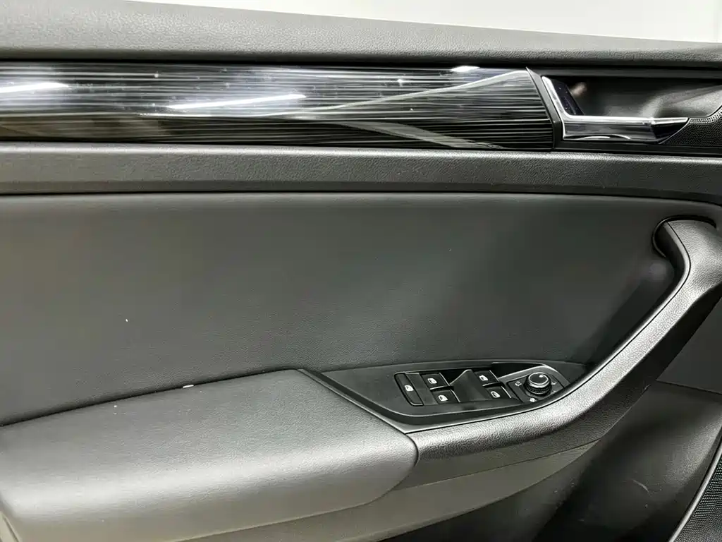 Skoda Kodiaq — миниатюра 13