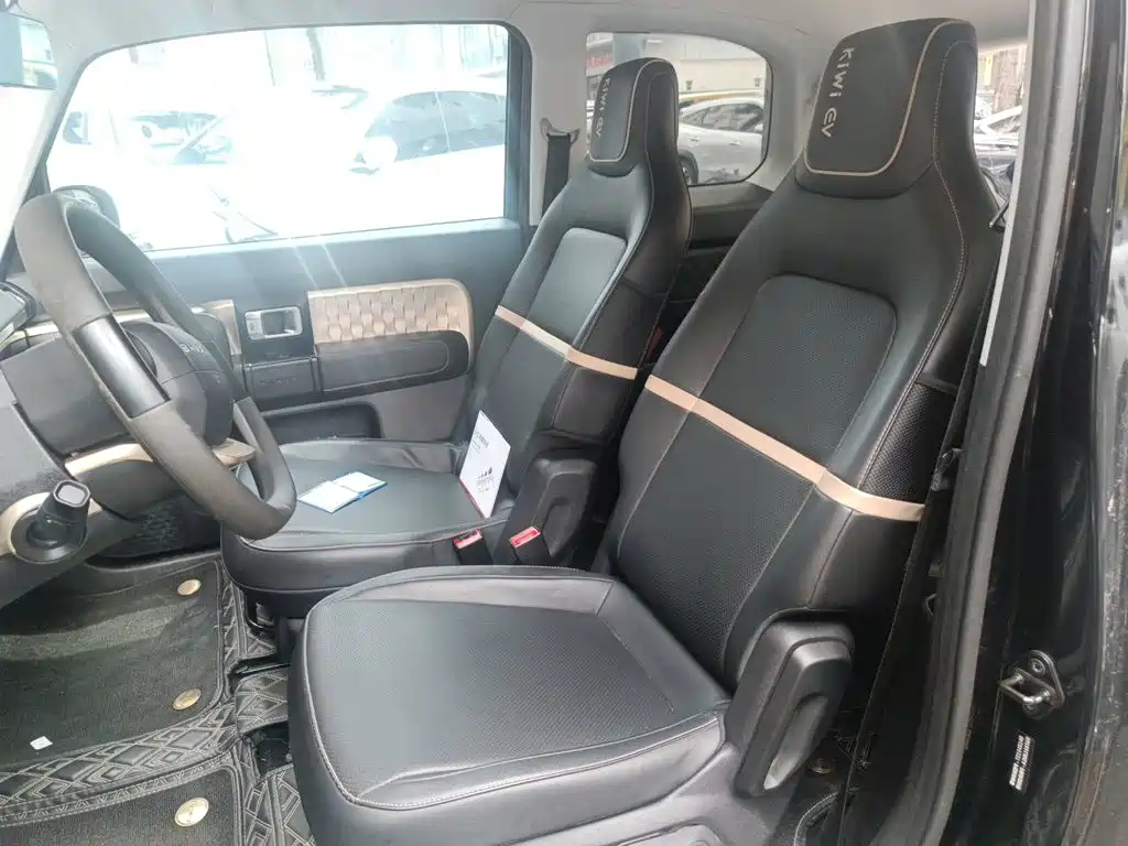 Baojun KiWi EV — миниатюра 16