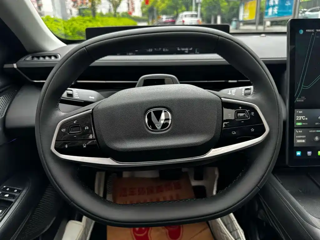 Changan Yida — миниатюра 17