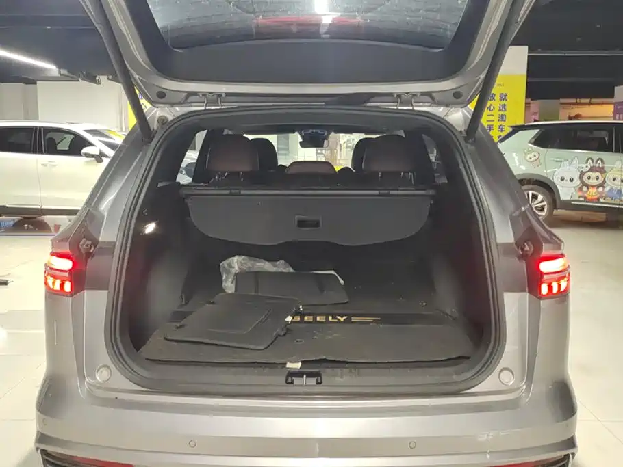 Geely Xingyue L — миниатюра 4