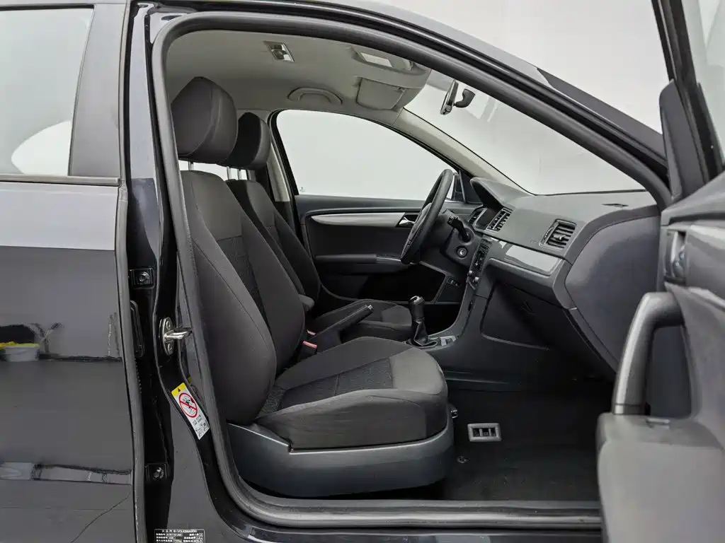 Volkswagen Lavida — миниатюра 23