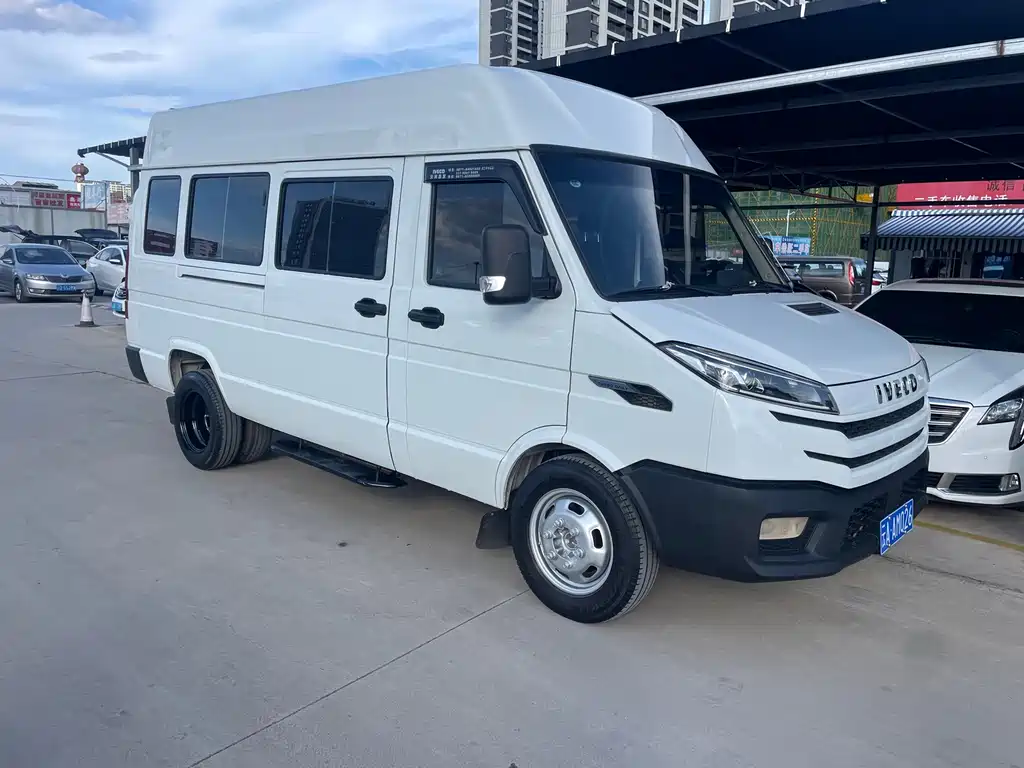 IVECO Daily — миниатюра 3