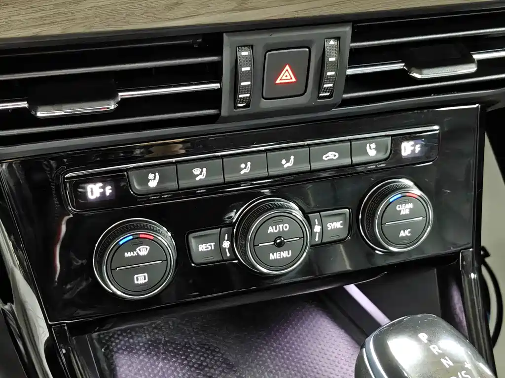 Volkswagen Passat — миниатюра 13