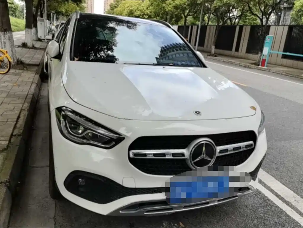Mercedes-Benz GLA — миниатюра 3