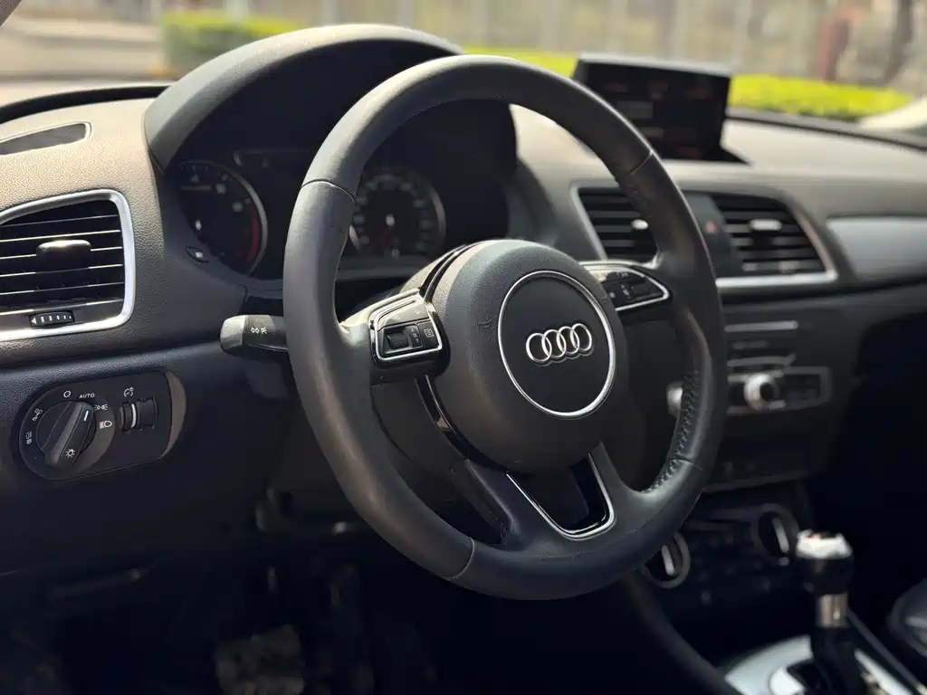 Audi Q3 — миниатюра 8
