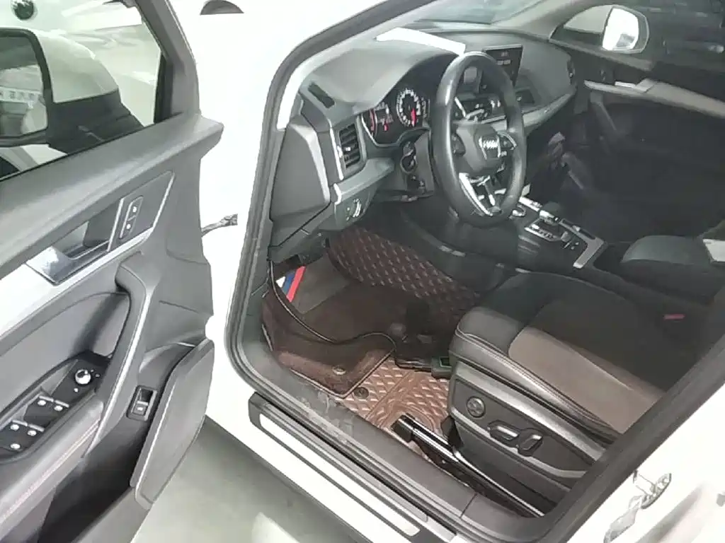 Audi Q5L — миниатюра 16