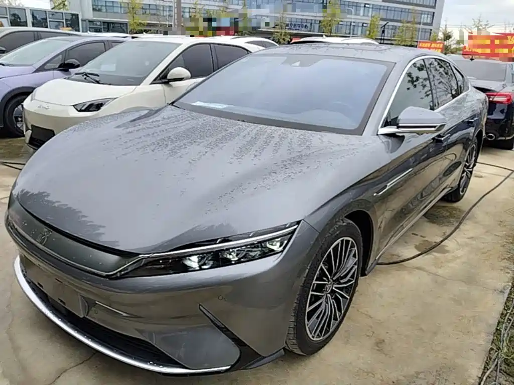 BYD Han — миниатюра 2