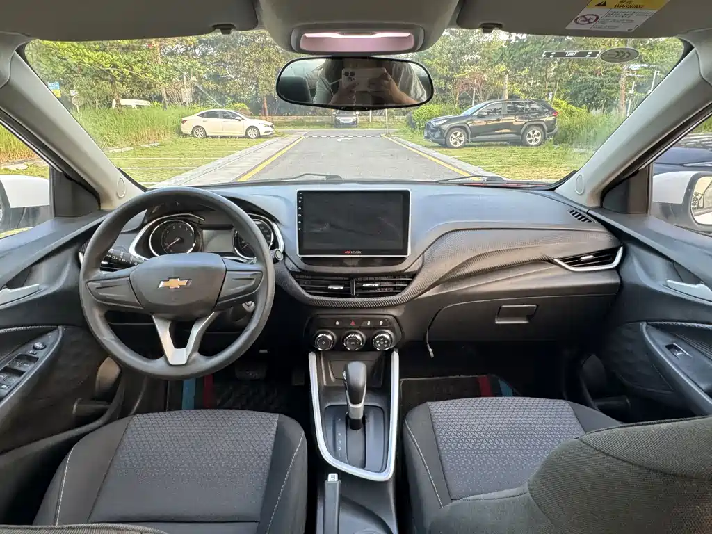 Chevrolet Cavalier — миниатюра 13