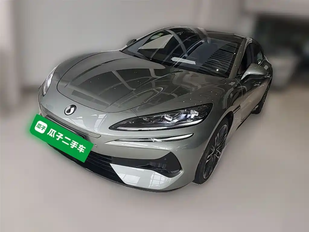 Denza Denza Z9GT 2024