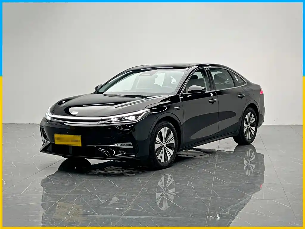 2026 Geely - zdjęcie 1 z 26