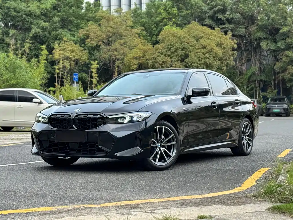 BMW 3 Series 2025