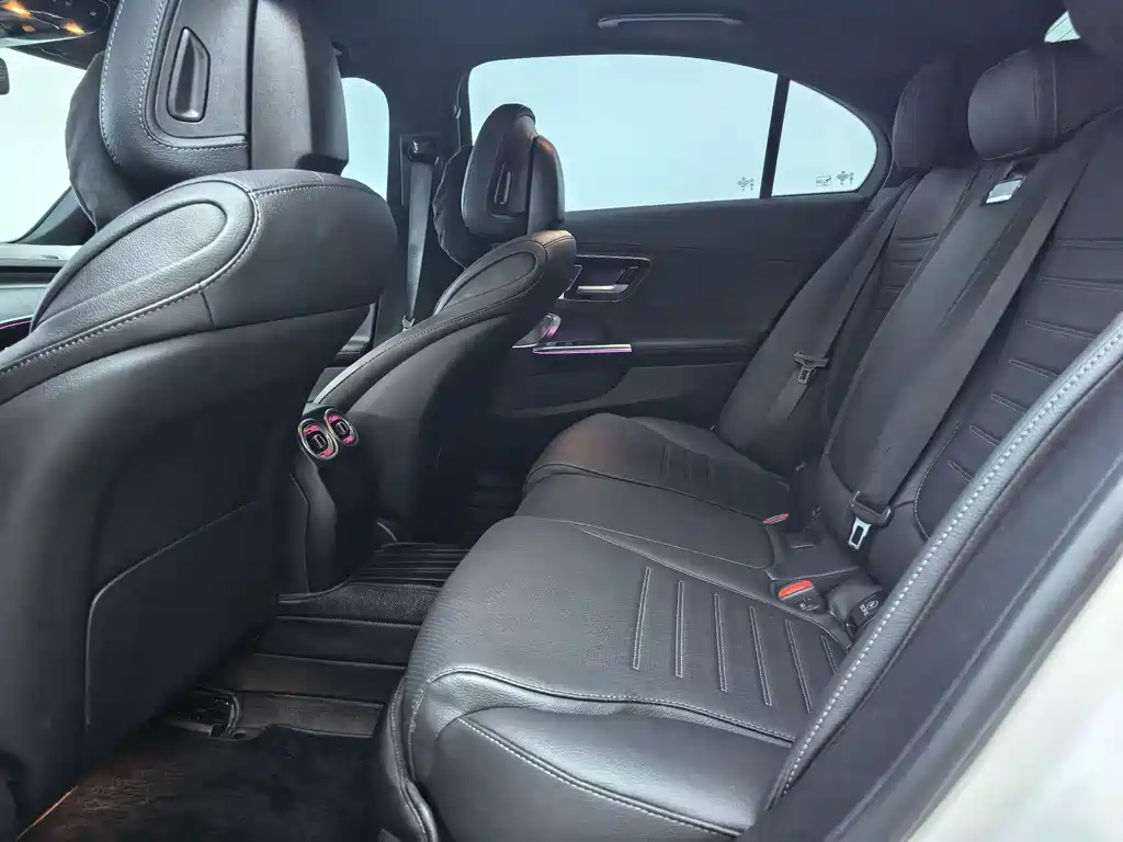 Mercedes-Benz C-Class C 2025 C 260 L Sport