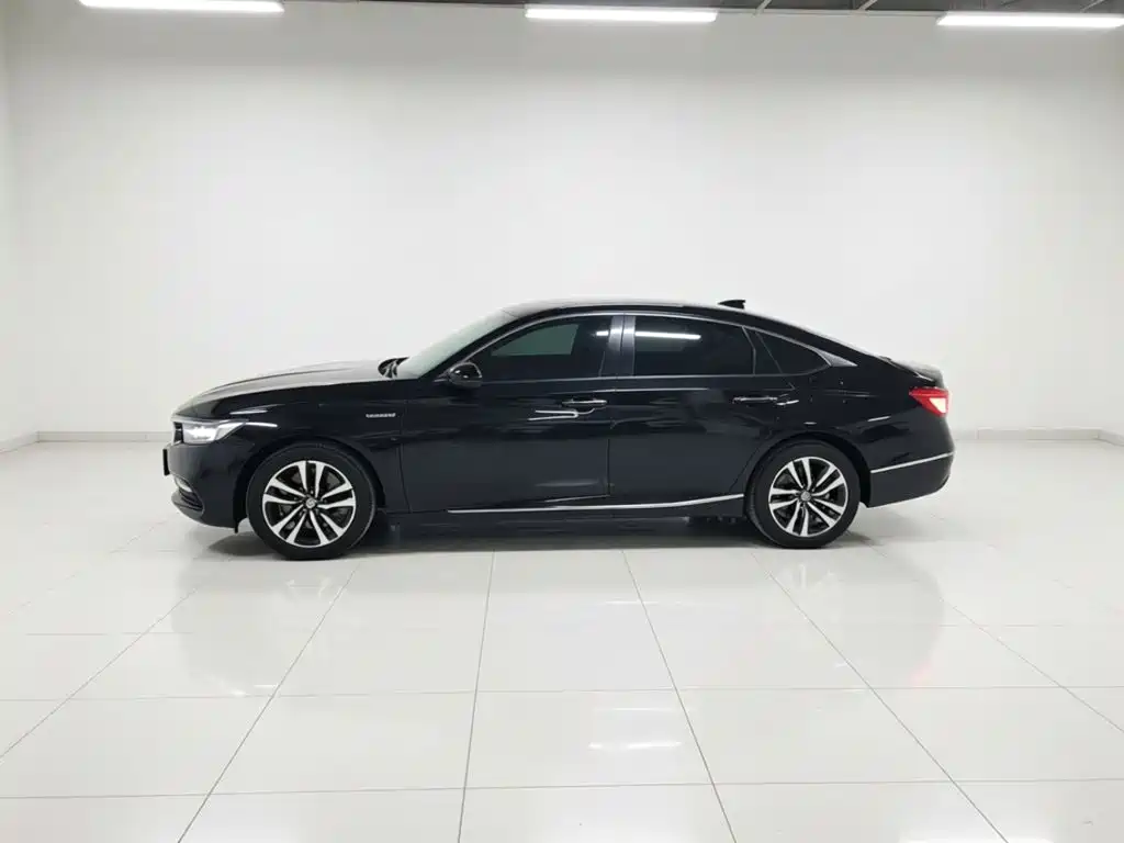 Honda Accord — миниатюра 25