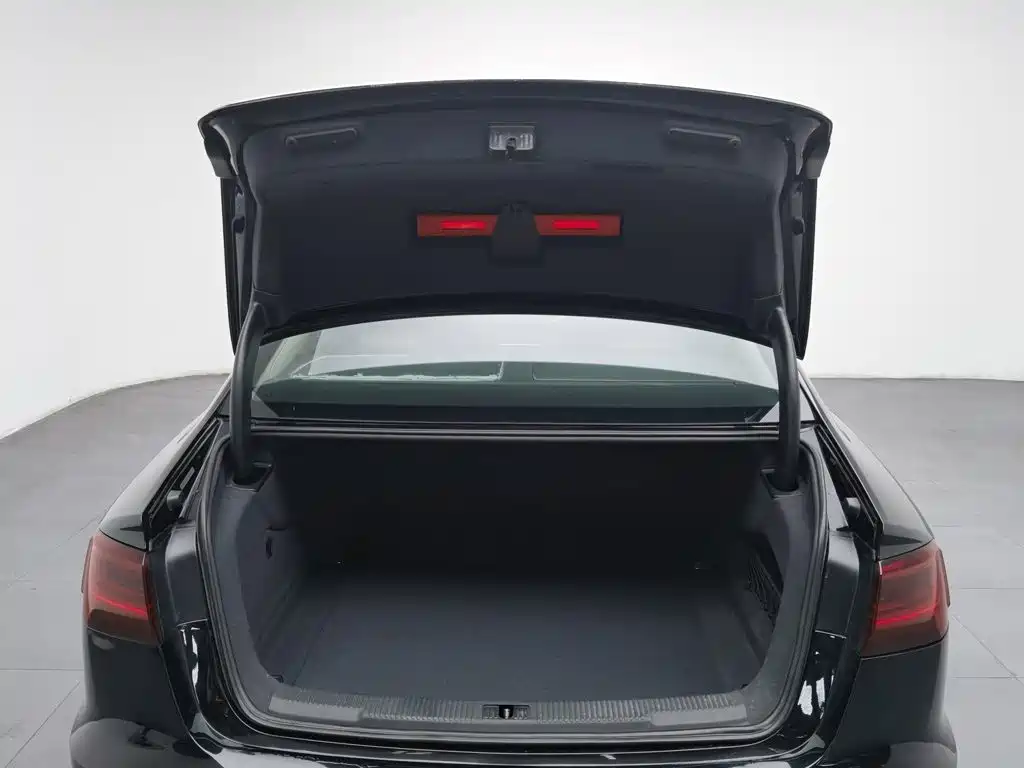 Audi A6L — миниатюра 16