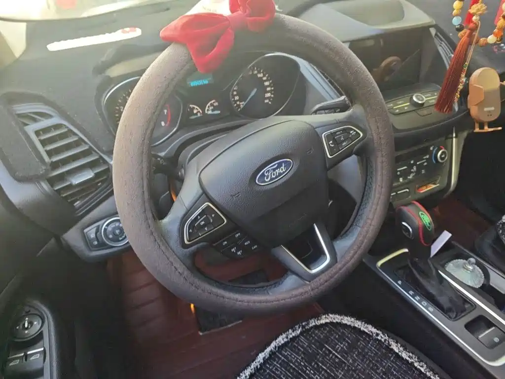 Ford Kuga — миниатюра 3