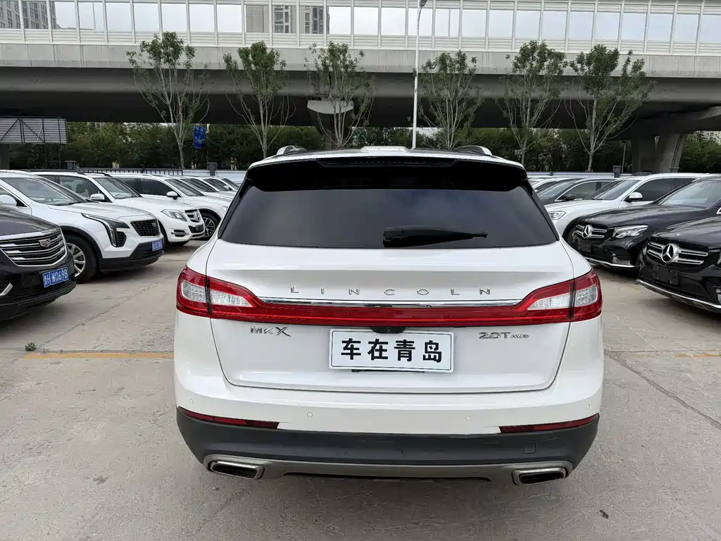 Lincoln MKX 2018 2.0T
