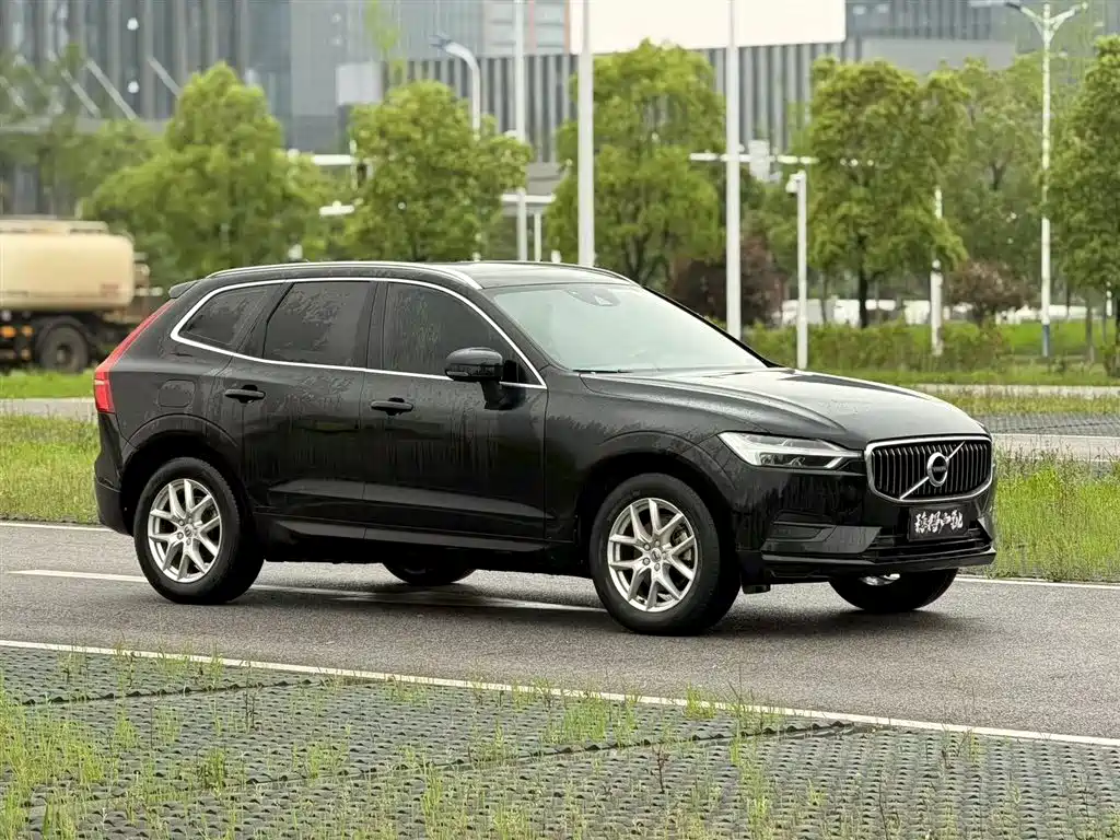 Volvo XC60 2019