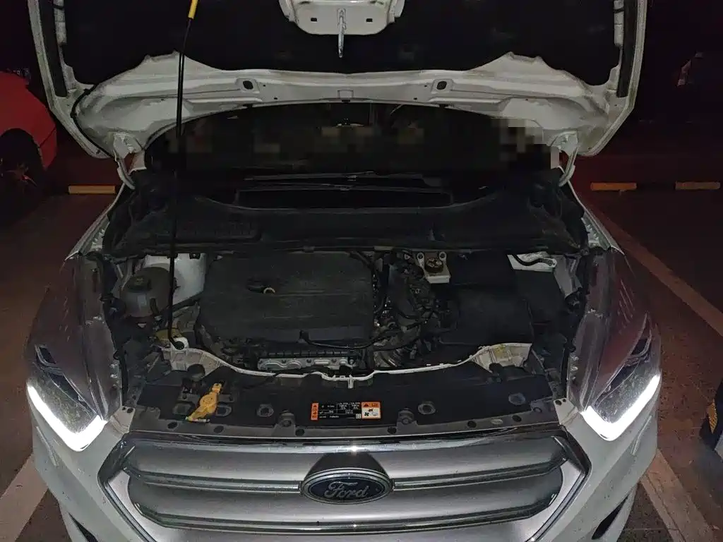 Ford Kuga — миниатюра 11