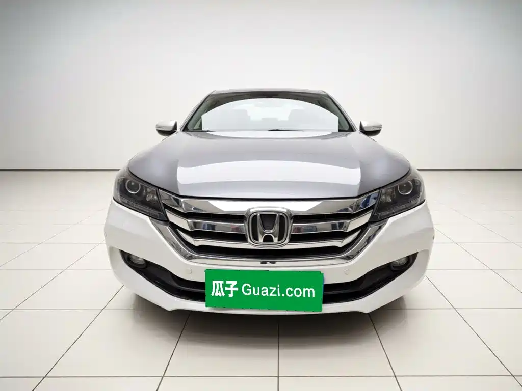 Honda Accord — миниатюра 24