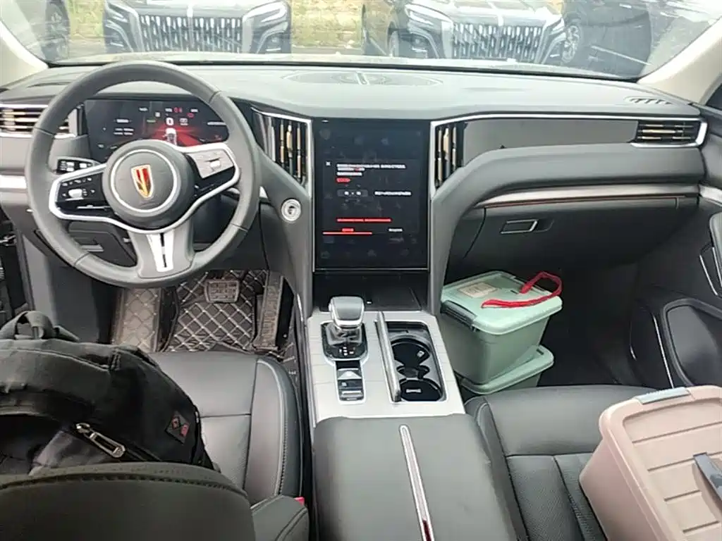 Hongqi HS7 PHEV 2024 2.0T PHEV 7 мест