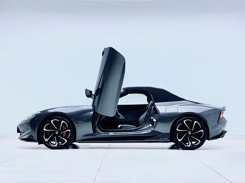 MG Cyberster 2024 520km