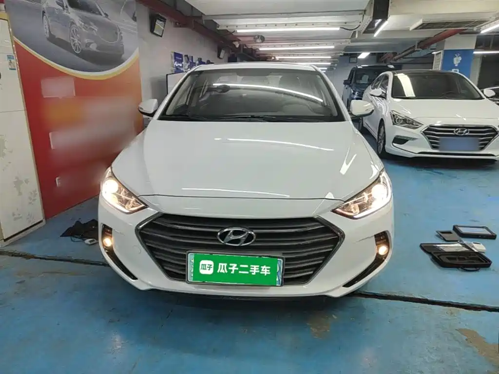 Hyundai Elantra 2016 1.6L AT Elite