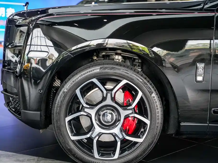 Rolls-Royce Cullinan 2022 Black Badge