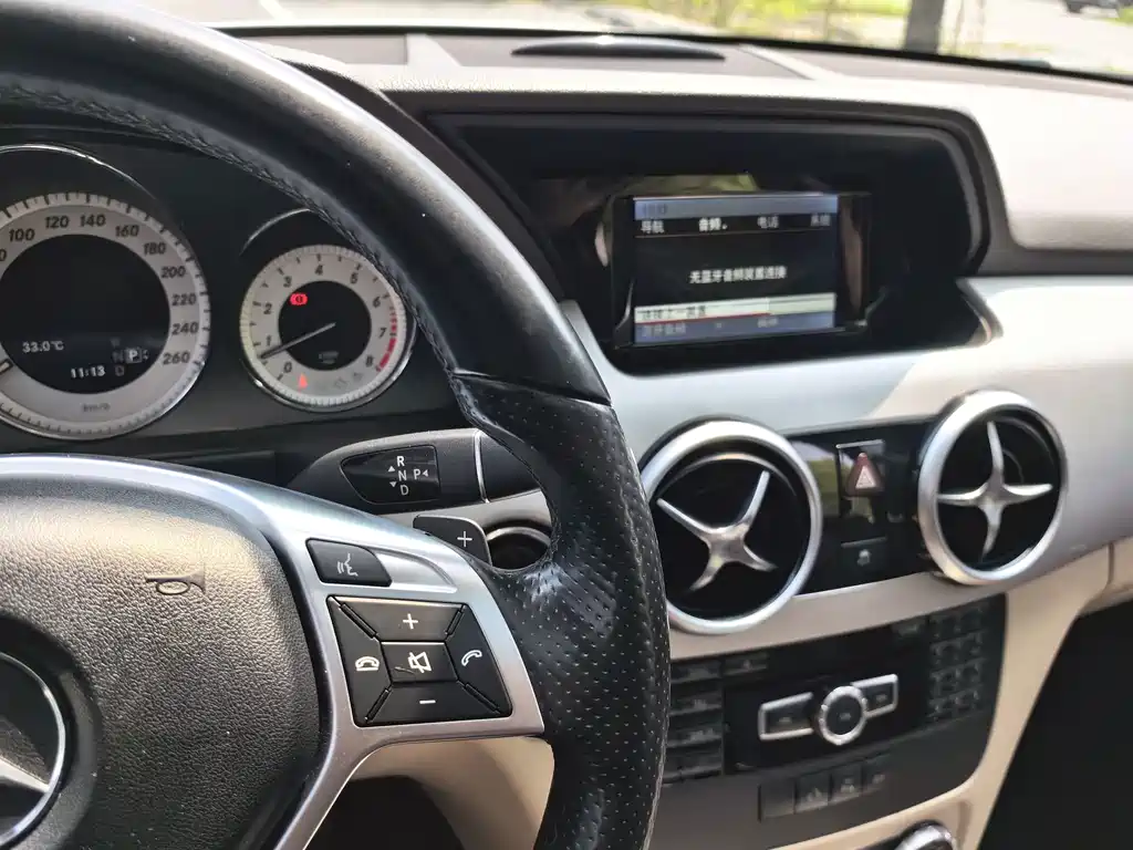 Mercedes-Benz GLK-Class — миниатюра 11