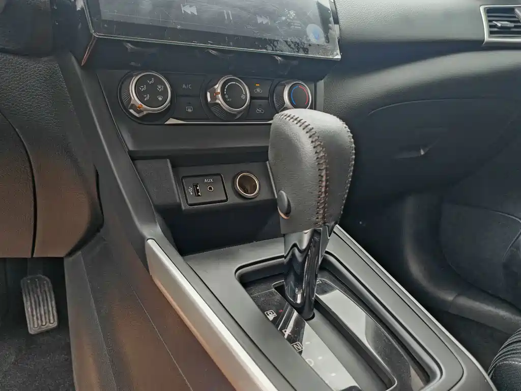 Nissan Sylphy — миниатюра 8