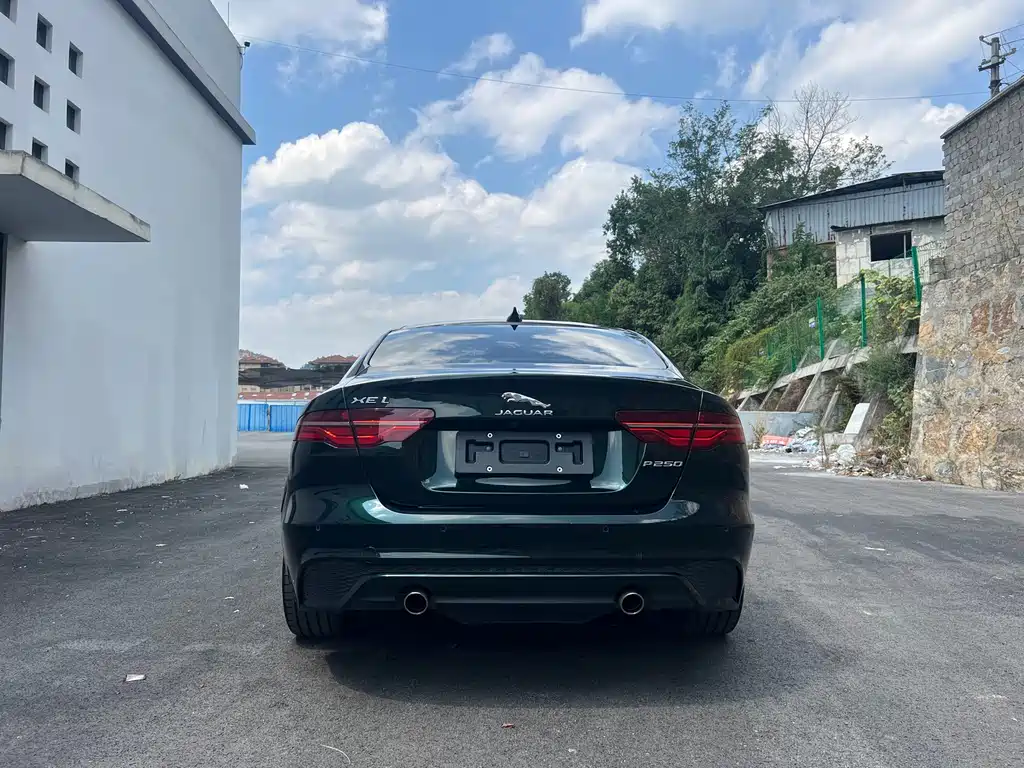 Jaguar XEL — миниатюра 8