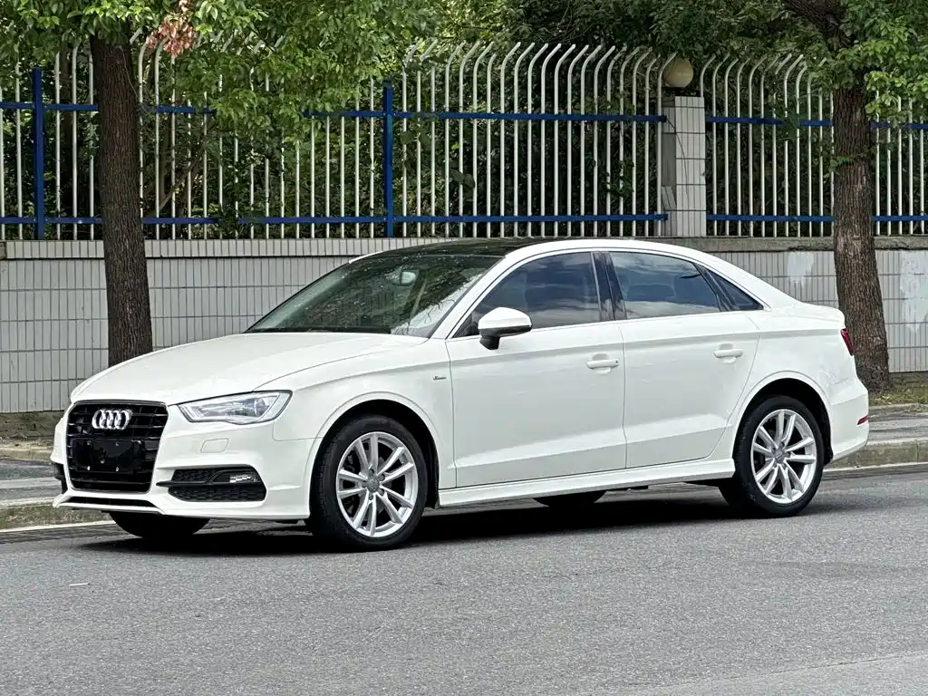 Audi A3 (Import)