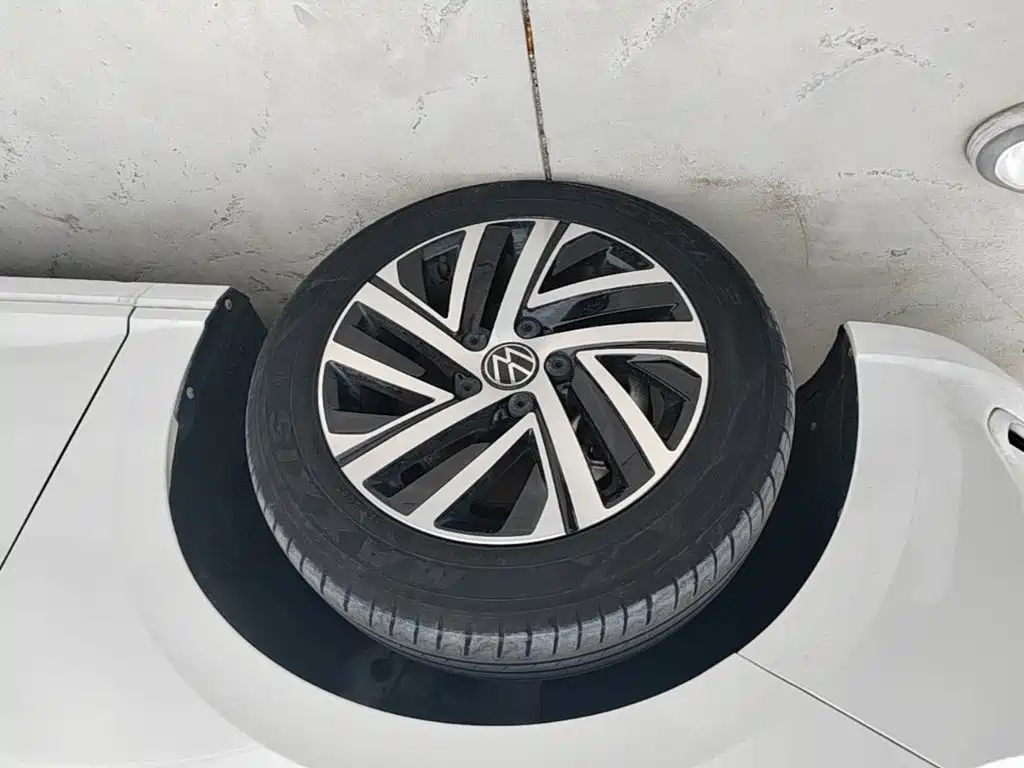 Volkswagen Lavida — миниатюра 23