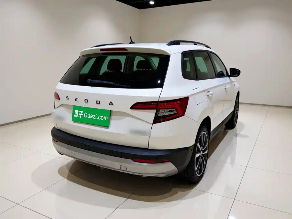 Skoda Karoq — миниатюра 4