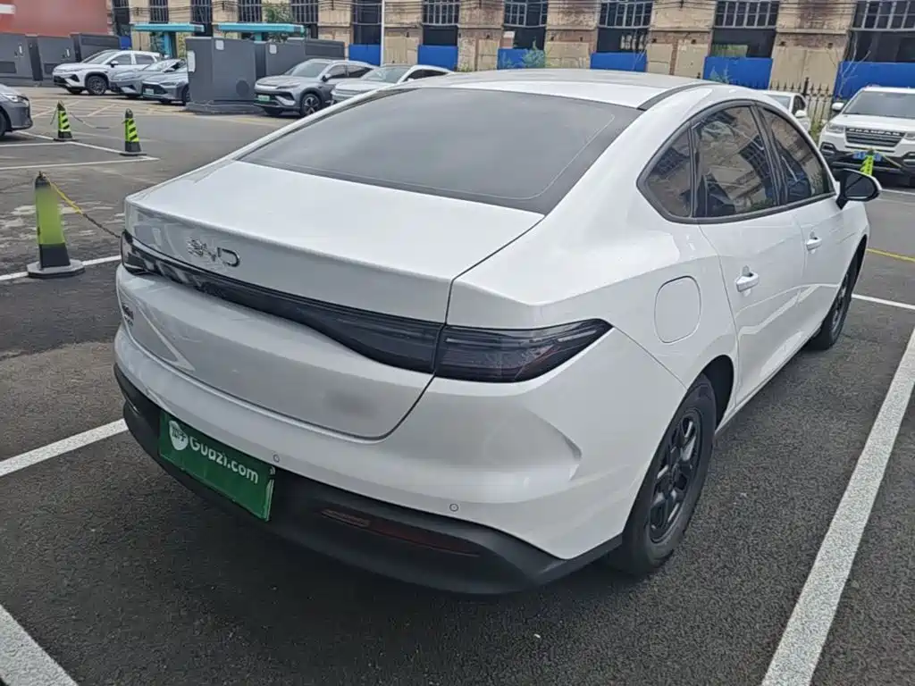 BYD Seal 05 DM-i — миниатюра 7