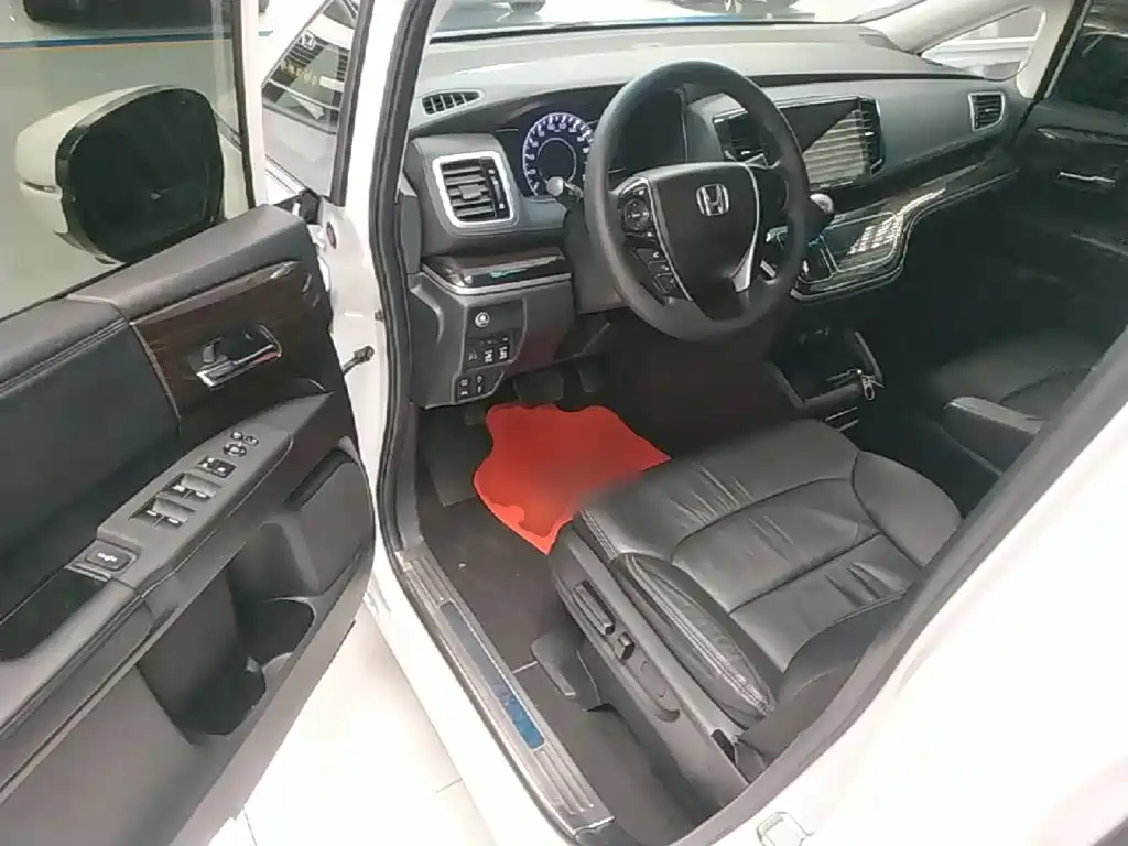 Honda Odyssey — миниатюра 16