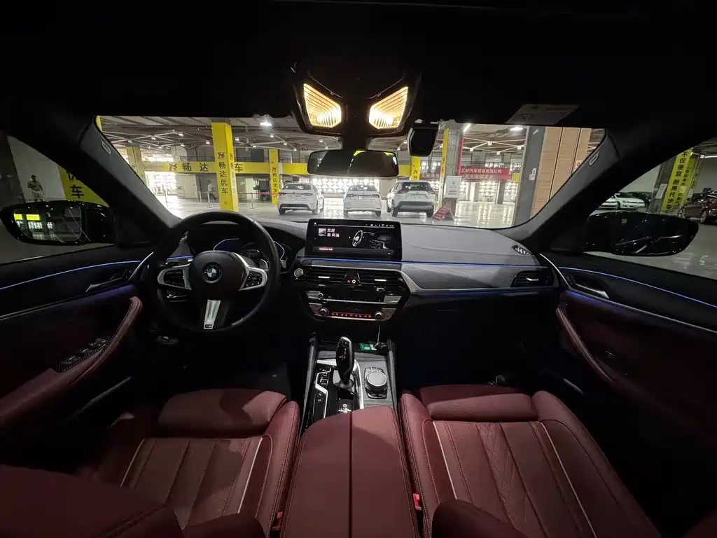BMW 5 Series — миниатюра 5