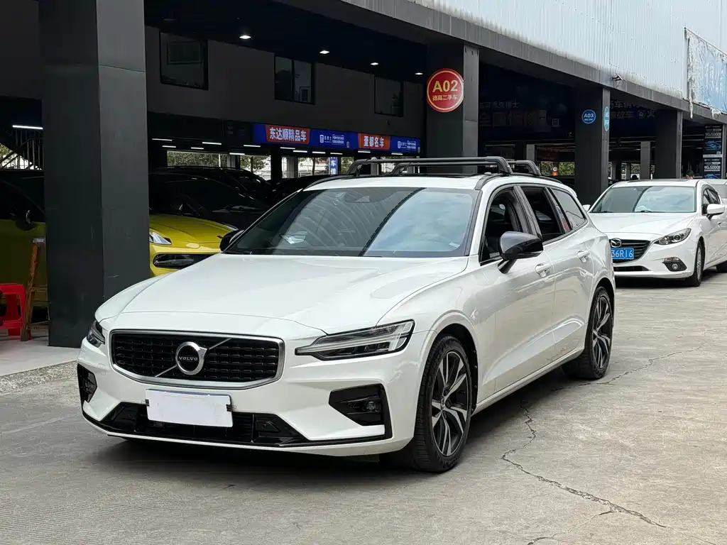Volvo V60 2020