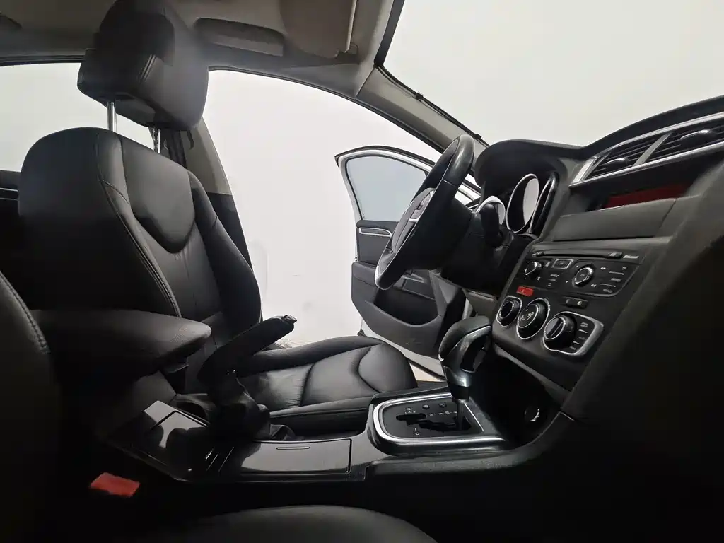 Citroen C4L — миниатюра 15